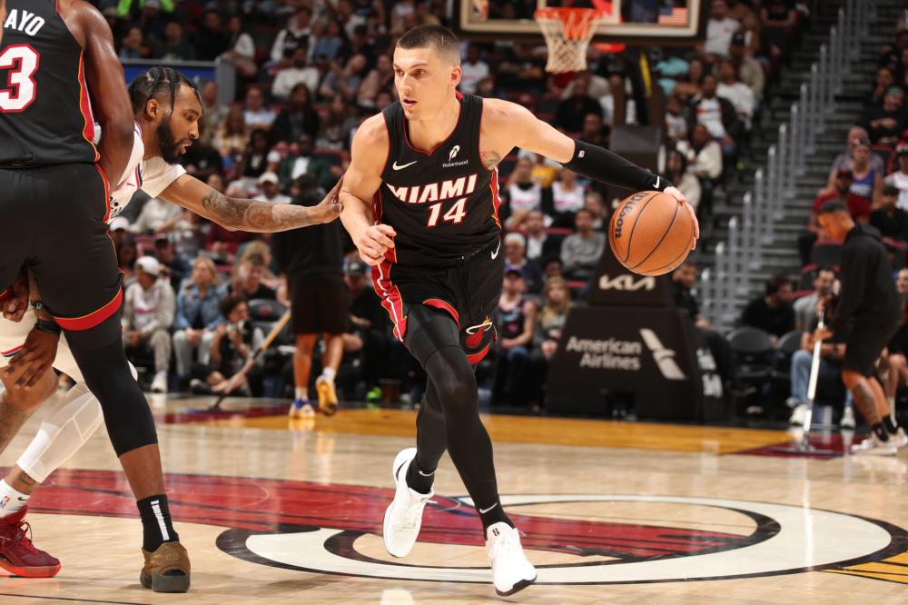 不是一朝一 不是一朝一