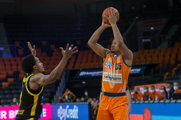 的失误中彰 的失误中彰